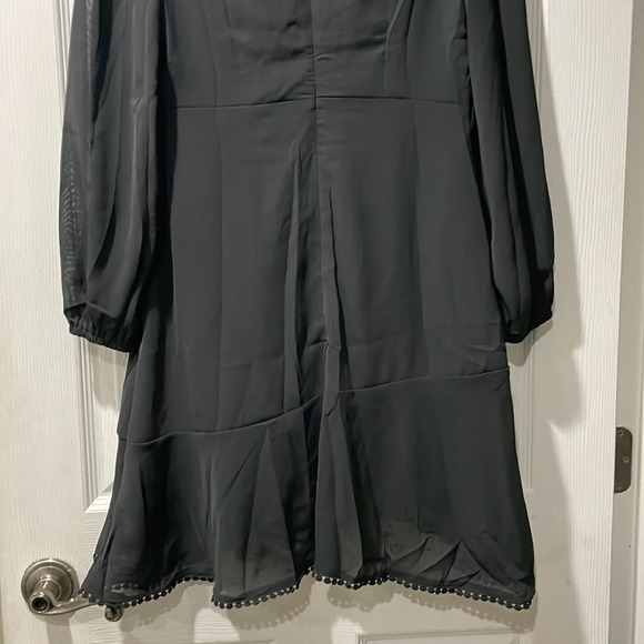 Cute Black Dress - Picture 6 of 15